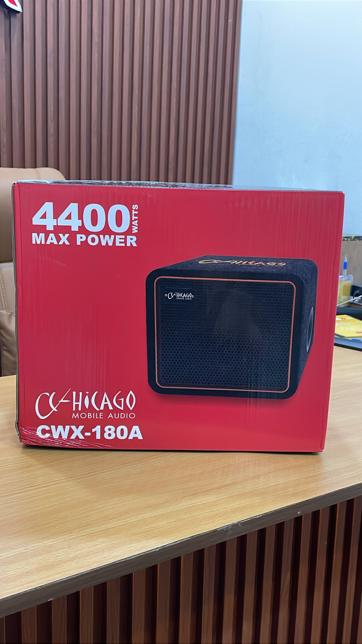 Chicago CWX-180A – 8” Active Subwoofer