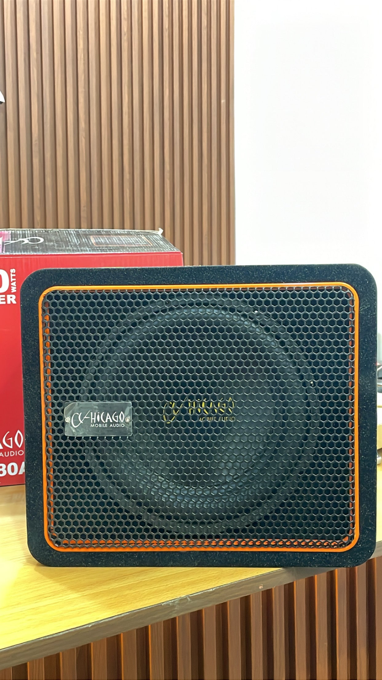 Chicago CWX-180A – 8” Active Subwoofer