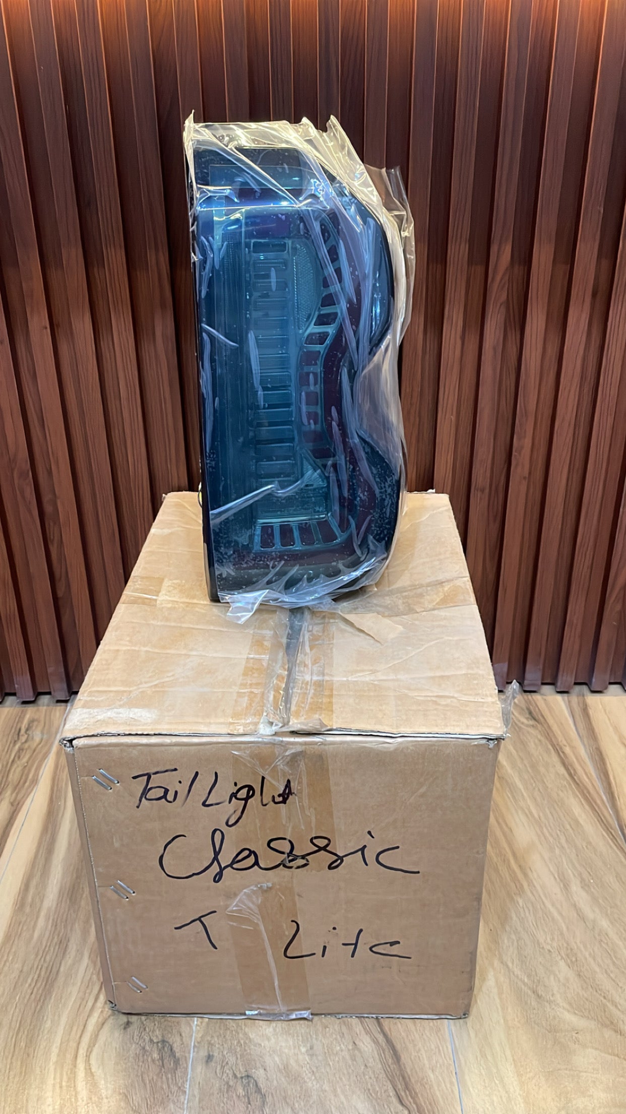 Matrix Black Tail Lights for Scorpio Classic